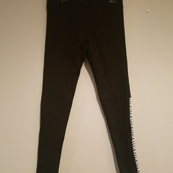 🚫SOLD🚫NWT XS Rune black leggings with white design - Picture 8 of 8